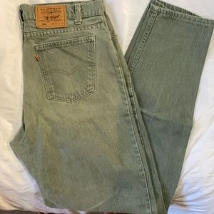 Men’s Levi 550 Jeans